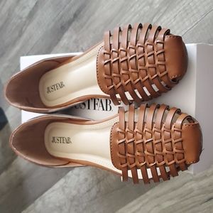 NWB JustFab sandals